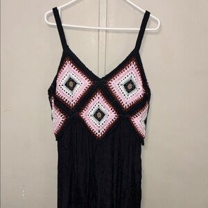 Rebellion S NEW Black and Pink Crochet V Neck Midi Dress